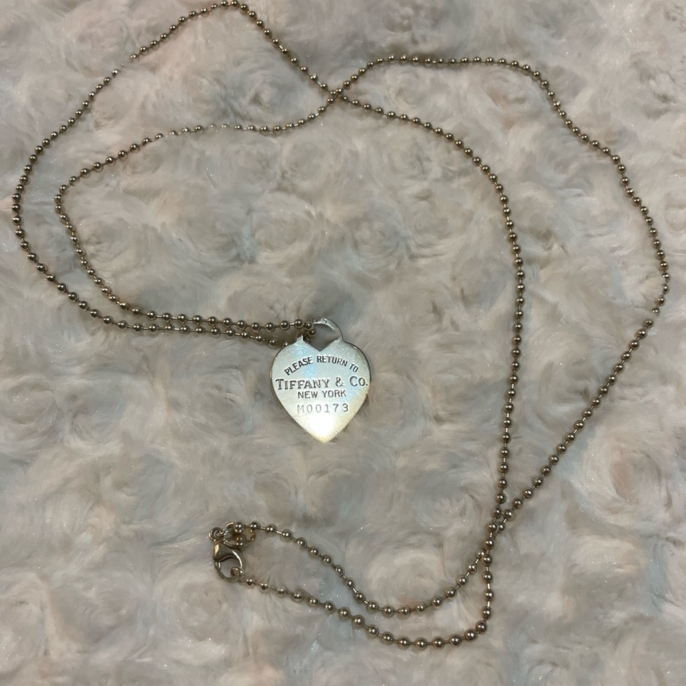 Tiffany & Co Heart Tag Necklace 🩶